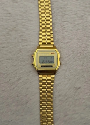 Montre style casio vintage y2k, brand: CASIO, condition: New without tags, size: One size, €9.99, €11.19 includes Buyer Protection
