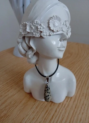 Jaspe taché collier en pierres naturelles collier femme Lithoterapie jaspe dalmatien, staat: Heel goed, € 15,00, € 16,45 inclusief Kopersbescherming Pro