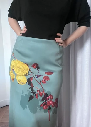 Jupe Dries Van Noten taille 38 imprimé roses du jardin, marca: Dries van Noten, estado: Muito bom, tamanho: M / 38 / 10, €210.00, €221.20 inclui Proteção do Comprador