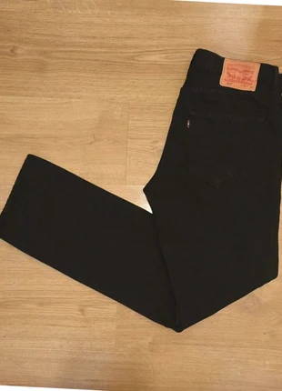 Jean Levi’s 501 Noir Brut Coupe droite Vintage Homme W33 L34 / FR42, brand: Levi's, condition: Very good, size: W33, €40.00, €42.70 includes Buyer Protection