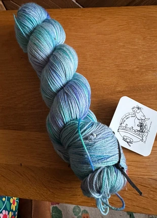 1 x 100g Skein Third Vault Yarns 4 Ply, brand: Third Vault Yarns, condition: New with tags, £12.00, £13.30 includes Buyer Protection