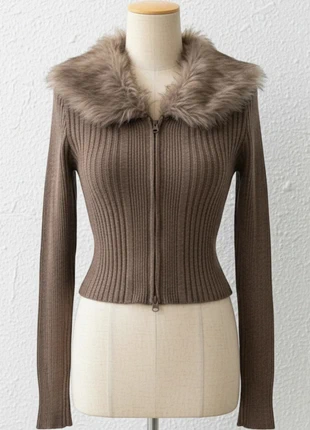 Gilet zippé marron côtelé avec col en fausse fourrure, marque: Velanys, état: Très bon état, taille: M / 38 / 10, 35,90 €, 38,40 € Protection acheteurs incluse