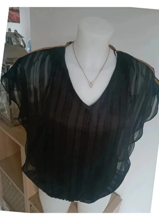 Haut noir cache cache, brand: Cache Cache, condition: Very good, size: M / 38 / 10, €4.50, €5.43 includes Buyer Protection