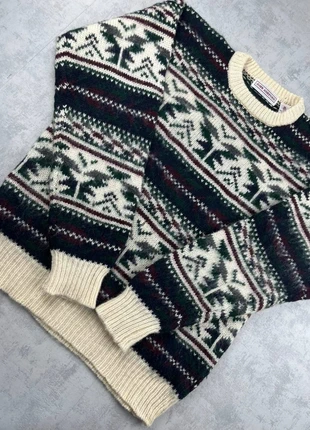 Pull vintage 100% laine blanc crème à motifs bordeaux verts - L, marke: Vintage Dressing, zustand: Sehr gut, größe: L, 24,00 €, 25,90 € inklusive Vinted-Käuferschutz