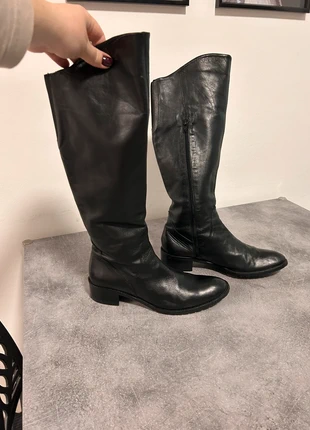 Stivali neri 42, in vera pelle - lavoro artigianale Made in Italy, brand: Made In Italy, condizioni: Nuovo senza cartellino, taglia: 42, €60.00, €63.70 include la Protezione acquisti