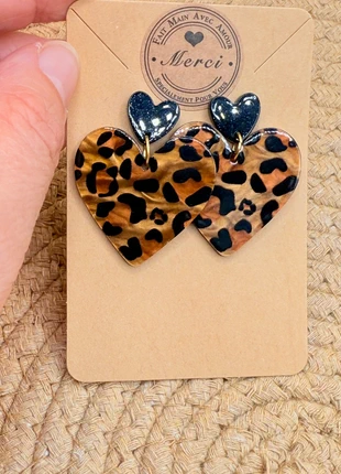 Boucles d’oreilles cœurs léopard, marque: les choses chouettes, état: Très bon état, 6,00 €, 7,00 € Protection acheteurs (Pro) incluse