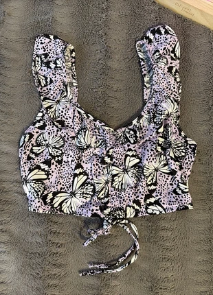 Haut court papillon violet Undiz – taille XS, marke: Undiz, zustand: Neu, größe: XS / 34 / 6, 4,00 €, 4,90 € inklusive Vinted-Käuferschutz