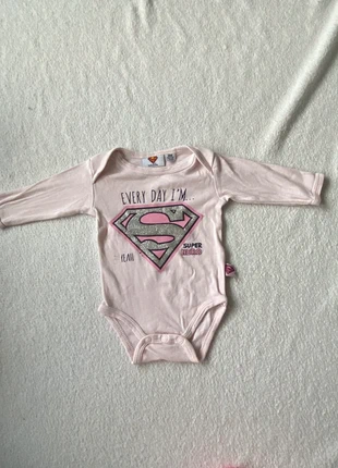 Body bébé fille Supergirl rose 3 mois 💖 Héros tout doux 👶, condition: Good, size: 3-6 months / 62 cm, €2.00, €2.80 includes Buyer Protection