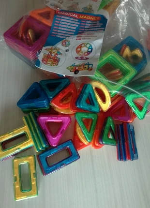 NEUF - lot de 184 éléments de construction aimantés, marque: Inconnu, état: Très bon état, taille: 3 ans / 98 cm, 45,00 €, 47,95 € Protection acheteurs incluse