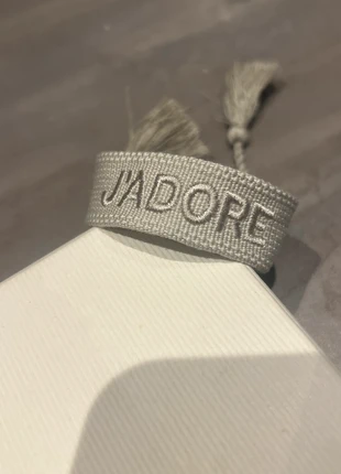 Bracelet jadore beige ajustable, marque: Tendance, état: Très bon état, 5,00 €, 5,95 € Protection acheteurs (Pro) incluse