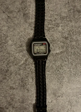 Montre style casio noir vintage y2k, marque: CASIO, état: Neuf sans étiquette, taille: Taille unique, 9,99 €, 11,19 € Protection acheteurs incluse