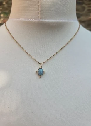 Collier doré – Pendentif pierre turquoise style vintage, marke: sans marque, zustand: Neu, 5,00 €, 5,95 € inklusive Vinted-Käuferschutz