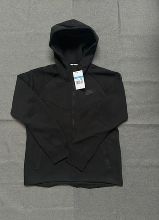 Nike tech fleece zippe taille M authentique, marca: Nike, estado: Nuevo con etiquetas, tamaño: M / 38 / 10, 65,00 €, 68,95 € Protección al comprador incluida