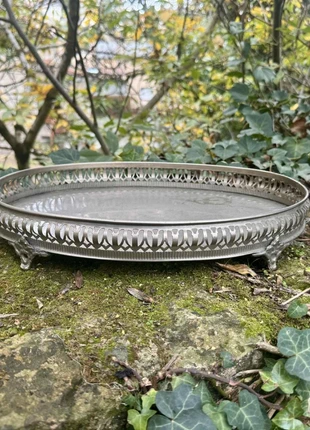 Grand plateau argenté style Louis XV, marque: grand plateau argenté style baroque, état: Bon état, 35,00 €, 37,45 € Protection acheteurs (Pro) incluse