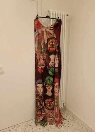 Lunga sciarpa 70% viscosa 30% lana, colorata e calda, marque: no brand, état: Neuf sans étiquette, 5,00 €, 5,95 € Protection acheteurs incluse