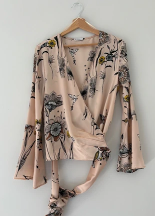 Blusa incrociata con laccetti Motivi fantasia floreale – taglia 46, brand: motivi, condizioni: Nuovo senza cartellino, taglia: XL / IT 46 / EU 42, €22.50, €24.33 include la Protezione acquisti