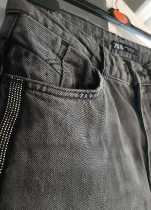 Tejano Zara gris con strass lateral · Talla 34 · Muy buen estado, marque: Zara, état: Très bon état, taille: XS / 34 / 6, 5,00 €, 5,95 € Protection acheteurs incluse