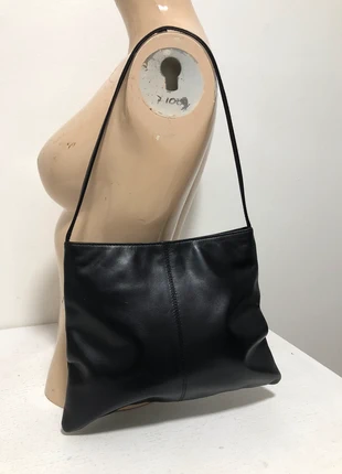 Vintage Y2K Oasis Small Black Real Leather Shoulder Bag, brand: Oasis, condition: Very good, £14.90, £16.35 includes Buyer Protection