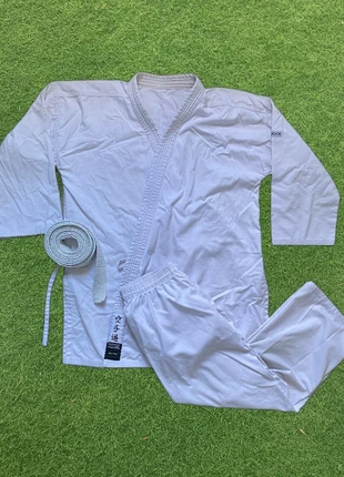 Kimono Karaté / Judo / JJB - Décathlon - Bon État- Taille M, marca: Kimono, estado: Muito bom, €19.95, €21.65 inclui Proteção do Comprador