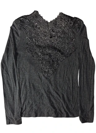 dark grey long-sleeved t-shirt with lace-style embellishments at the neck and back, twilight style, condition: Very good, size: S / 36 / 8, €7.00, €8.05 includes Buyer Protection