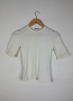 T-shirt blanc Zara avec manches volantées (Taille S), brand: Zara, condition: Very good, size: S / 36 / 8, €8.00, €9.10 includes Buyer Protection