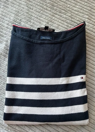 Pull fin tommy Hilfiger en très bon état taille S pull 29, marque: Tommy Hilfiger, état: Très bon état, taille: S / 36 / 8, 14,00 €, 15,40 € Protection acheteurs incluse