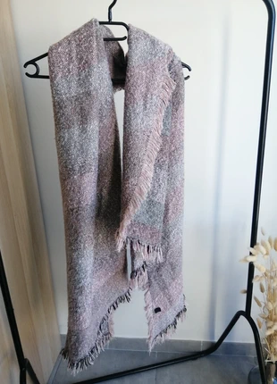 Écharpe rose et grise, chaude et confortable, condizioni: Ottime, €5.00, €5.95 include la Protezione acquisti