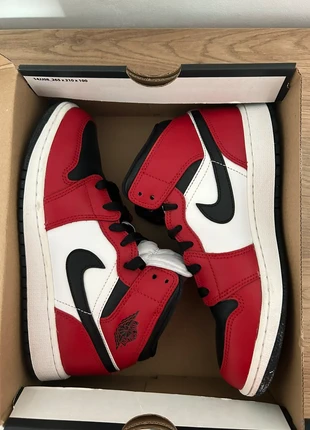 👟🔥 Air Jordan Enfant Mixte Taille 36,5/Air Jordan Kids Unisex Size 36.5 - Almost New 🔥👟, brand: Jordan, condition: Very good, size: 36.5, €65.00, €68.95 includes Buyer Protection
