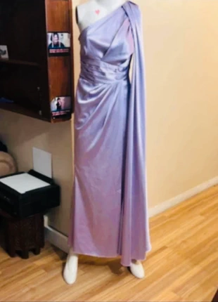 Robes de soire, état: Très bon état, taille: M / 38 / 10, 17,00 €, 18,55 € Protection acheteurs incluse