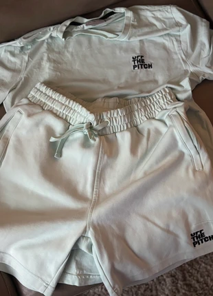 Off the pitch zomer set, merk: Off The Pitch, staat: Nieuw zonder prijskaartje, maat: M, € 35,00, € 37,45 inclusief Kopersbescherming