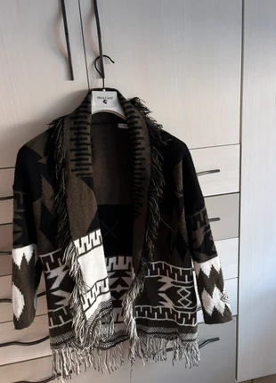 Cardigan in maglia con motivi etnici, marque: Candida, état: Neuf sans étiquette, taille: Taille unique, 6,00 €, 7,00 € Protection acheteurs incluse