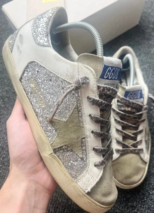Paire de chaussure basket sneakers golden goose superstar paillette argent daim kaki cuir blanc, marca: Golden Goose, estado: Muy bueno, tamaño: 39, 180,00 €, 189,70 € Protección al comprador incluida