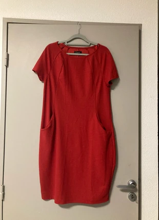 Robe rouge à poches, marque: Yessica, état: Très bon état, taille: XL / 42 / 14, 4,00 €, 4,90 € Protection acheteurs incluse
