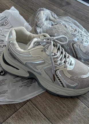 Womens Tik Tok Shop Viral grey fashion trainers, brand: tik tok shop, condition: New with tags, size: 6.5, £10.00, £11.20 includes Buyer Protection