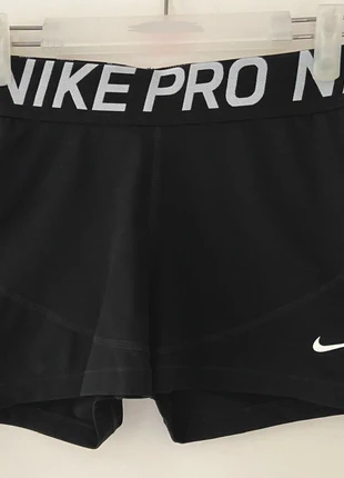 Nike Dri-Fit Funktionsshorts, schwarz, Größe M, marque: Nike, état: Très bon état, taille: M / 38 / 10, 15,00 €, 16,45 € Protection acheteurs incluse
