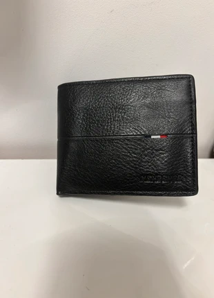 Portefeuille noir, neuf, brand: Eitheir good, condizioni: Nuovo con cartellino, €12.00, €13.30 include la Protezione acquisti