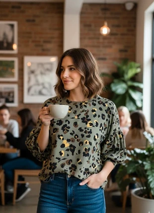 Blouse loose graou, marque: Blandine.C, état: Neuf avec étiquette, taille: XS / 34 / 6, 59,00 €, 62,65 € Protection acheteurs incluse