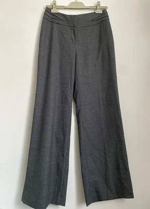 pantalon large gris, brand: H&M, condizioni: Ottime, taglia: M / IT 42 / EU 38, €8.00, €9.10 include la Protezione acquisti