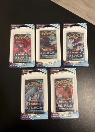 Arset Règne de Glace FR, marca: Pokémon, estado: Novo sem etiquetas, €130.00, €137.20 inclui Proteção do Comprador