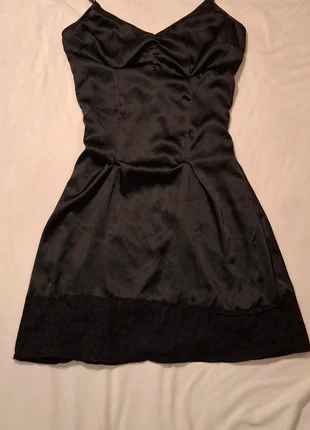 Schwarzes Satinkleid, marque: Vintage Dressing, état: Très bon état, taille: S / 36 / 8, 6,00 €, 7,00 € Protection acheteurs incluse