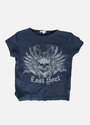 Y2K “Lost Soul” Rhinestone Skull Graphic Tee, marke: Subdued, zustand: Sehr gut, größe: M / 38 / 10, 3,00 €, 3,85 € inklusive Vinted-Käuferschutz