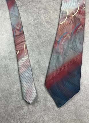 Cravate C&A fantaisie gris/marine/bordeaux - Taille 144cm, marque: C&A, état: Très bon état, 5,00 €, 5,95 € Protection acheteurs incluse