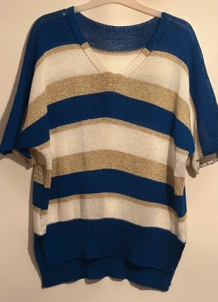 Pull taille unique fabriqué en italy, marque: Made In Italy, état: Très bon état, taille: Taille unique, 15,00 €, 16,45 € Protection acheteurs incluse