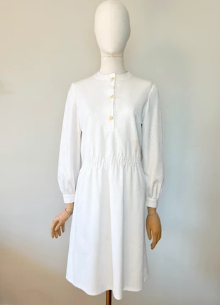 Robe blanche vintage, minimaliste années 60-70 #robes #vintage #minimaliste, marke: Vintage, zustand: Sehr gut, größe: S / 36 / 8, 34,00 €, 36,40 € beinhaltet Vinted-Käuferschutz Pro