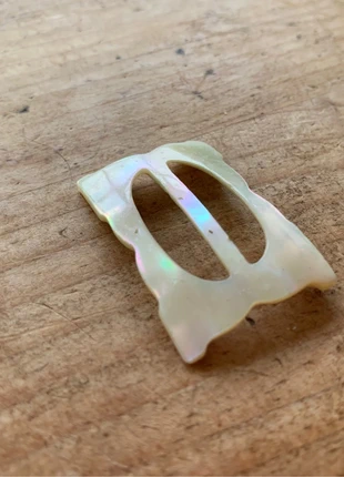 Vintage mother of pearl belt buckle, brand: Vintage Chic, condition: Very good, size: Adjustable, £3.00, £3.85 includes Buyer Protection