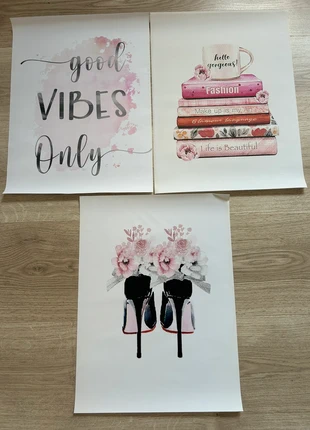 Lot affiches, marque: Shein, état: Très bon état, 3,00 €, 3,85 € Protection acheteurs incluse