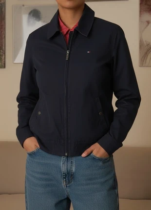 Veste Harrington Vintage Jacket Tommy Hilfiger Homme Old Money Bleu Marine Uni Taille L, marke: Tommy Hilfiger, zustand: Sehr gut, größe: L, 29,90 €, 32,10 € inklusive Vinted-Käuferschutz