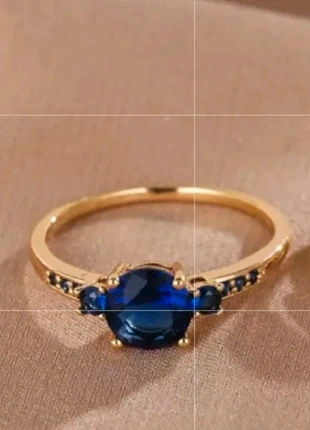 Bague avec piere bleue. Neuf, marque: Tendance, état: Neuf sans étiquette, taille: 18,1 mm, 5,00 €, 5,95 € Protection acheteurs incluse