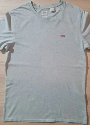 T-shirt gris marque Levi's taille S, marque: Levi's, état: Très bon état, taille: S, 2,07 €, 2,87 € Protection acheteurs incluse