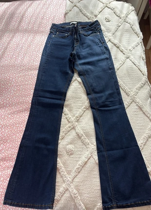 Vaqueros campana Zara, marque: Zara, état: Très bon état, taille: S / 36 / 8, 10,00 €, 11,20 € Protection acheteurs incluse